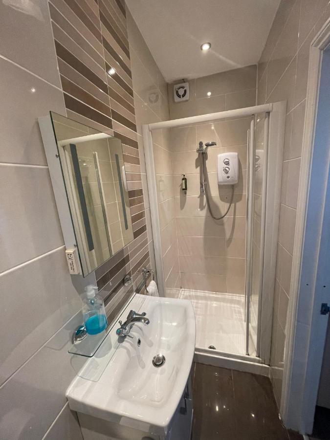 Oakhurst Gatwick B&B Κρόουλι Εξωτερικό φωτογραφία