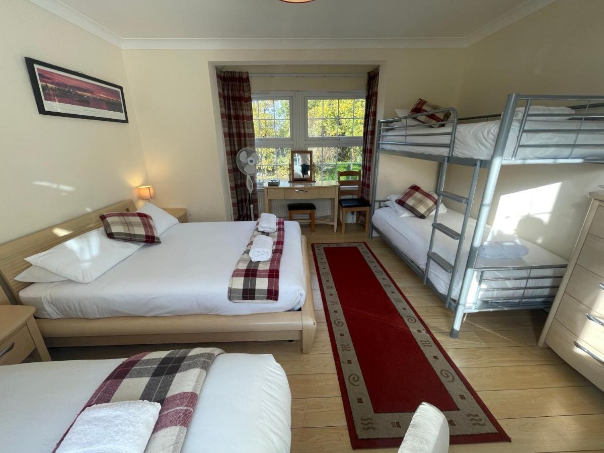 Oakhurst Gatwick B&B Κρόουλι Εξωτερικό φωτογραφία