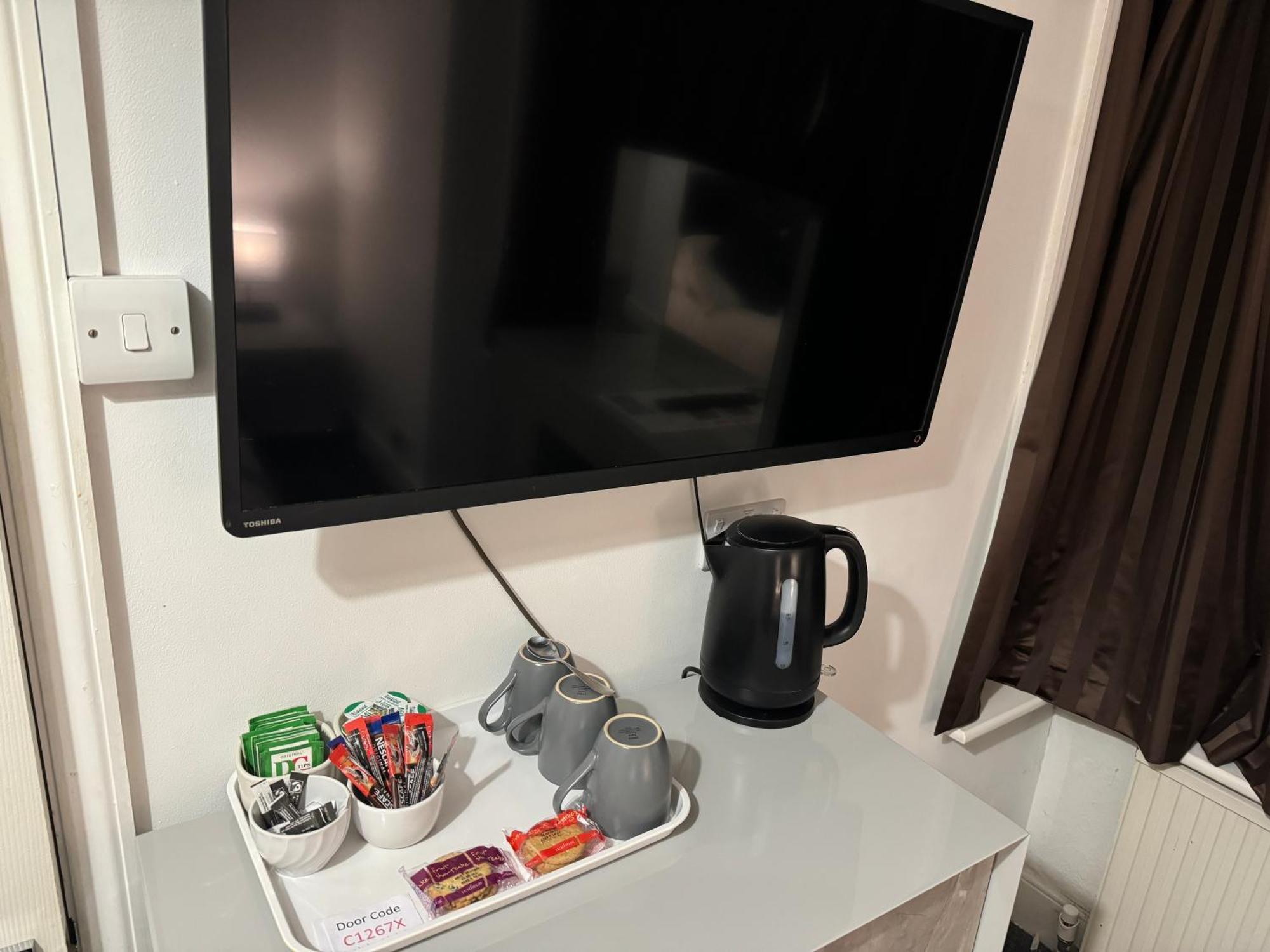 Oakhurst Gatwick B&B Κρόουλι Εξωτερικό φωτογραφία